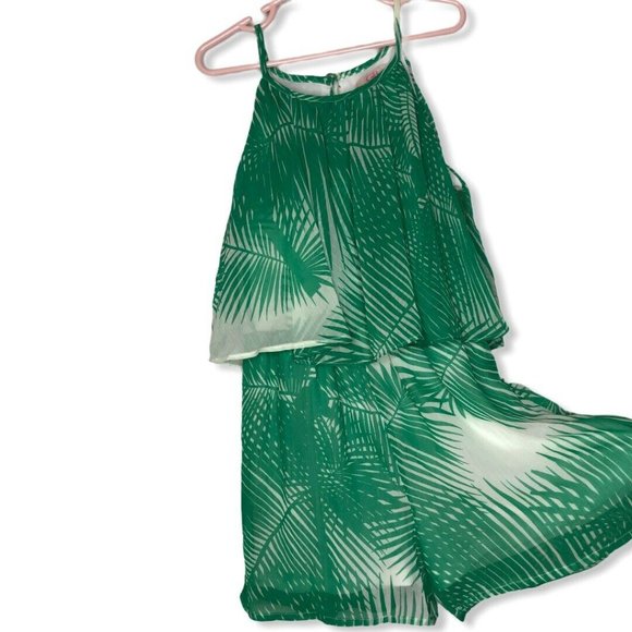 Adorable Tropical Jumpsuit / Romper - Picture 2 of 8